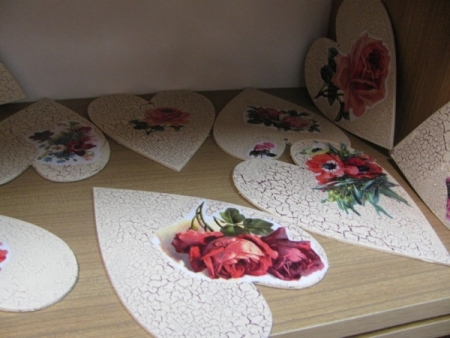Ozdabianie serc techniką Decoupage